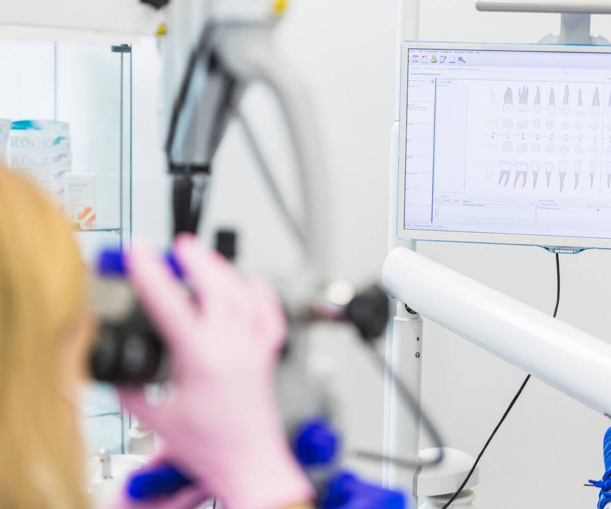 How AI Enhances Second Opinions in Dentistry | CranioCatch